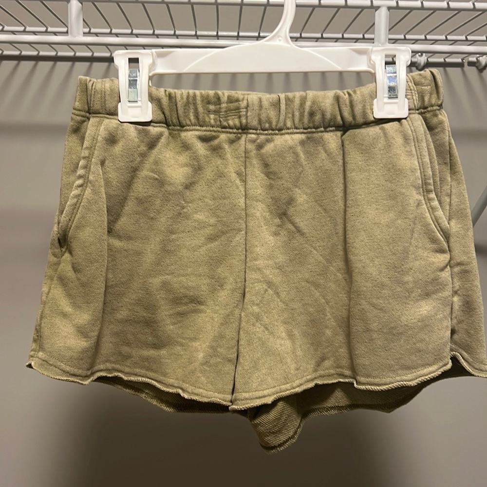 NWOT * Colsie Olive Green Sweat Short in Size XS